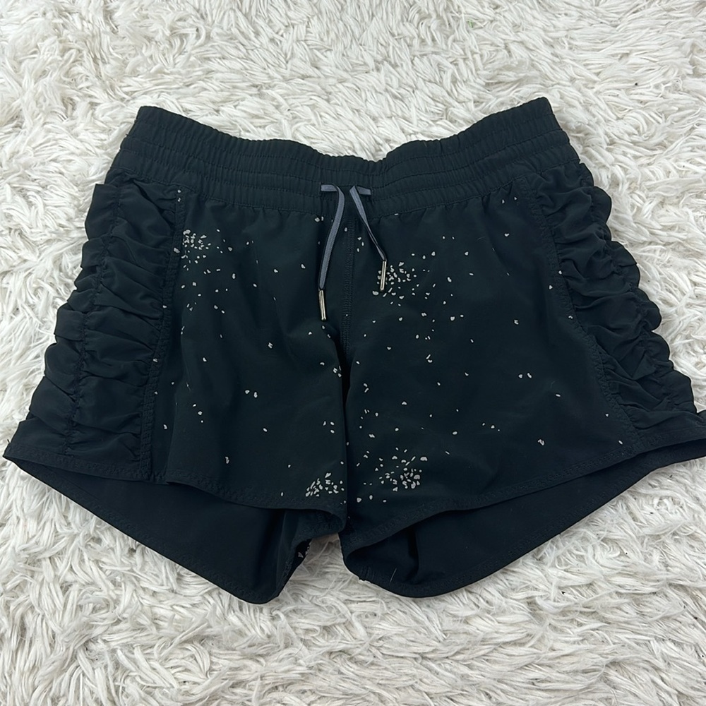 Lululemon Run Shorts Reversible